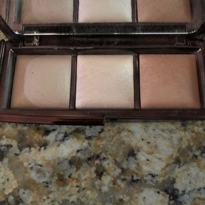 Hourglass Makeup - Hourglass Ambient Lighting palette Hourglass Makeup - Hourglass Ambient Lighting palette